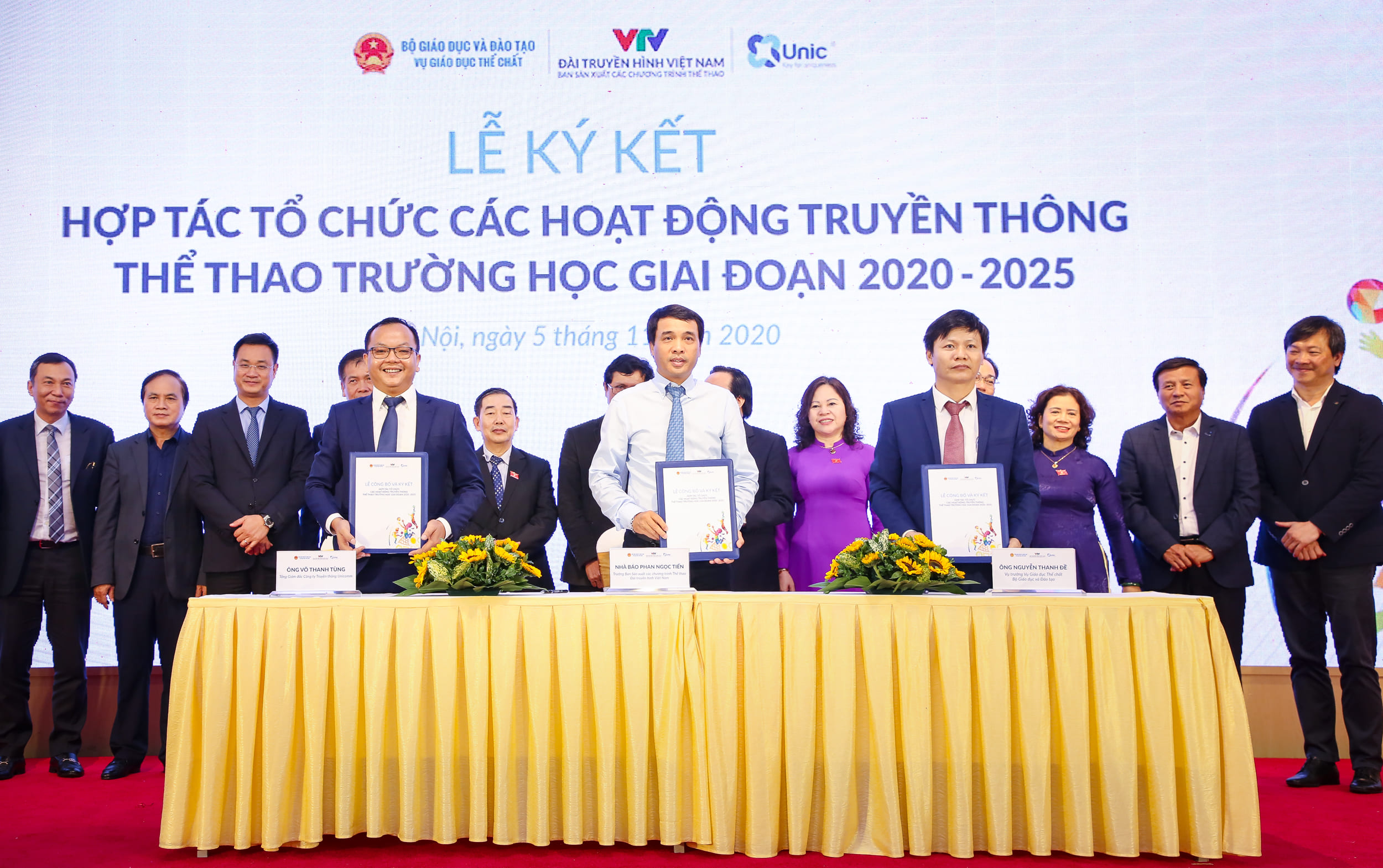Cơ Hội Kết Nối và Hợp Tác